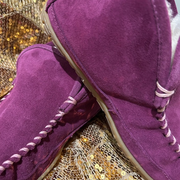 L.L. Bean Women's Wicked Good Slippers - Purple and Tan - Picture 3 of 7